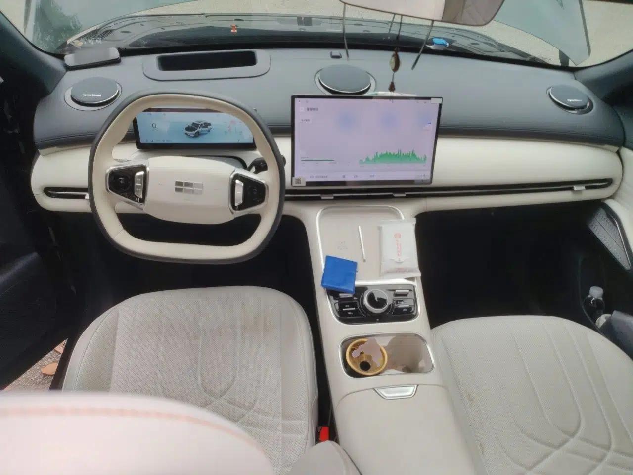 Geely Galaxy Xingjian 7 EM-i 2025 120km Exploration+ Version — миниатюра 9