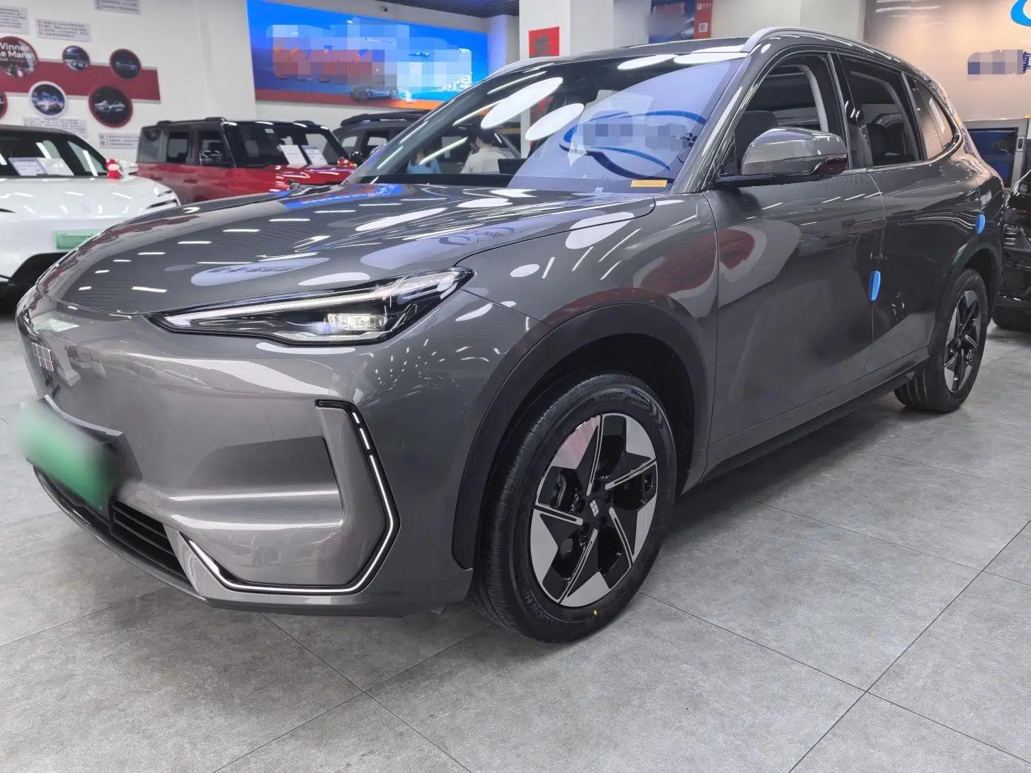 Geely Galaxy E5 2026 Model 610km Exploration+ Edition — миниатюра 1