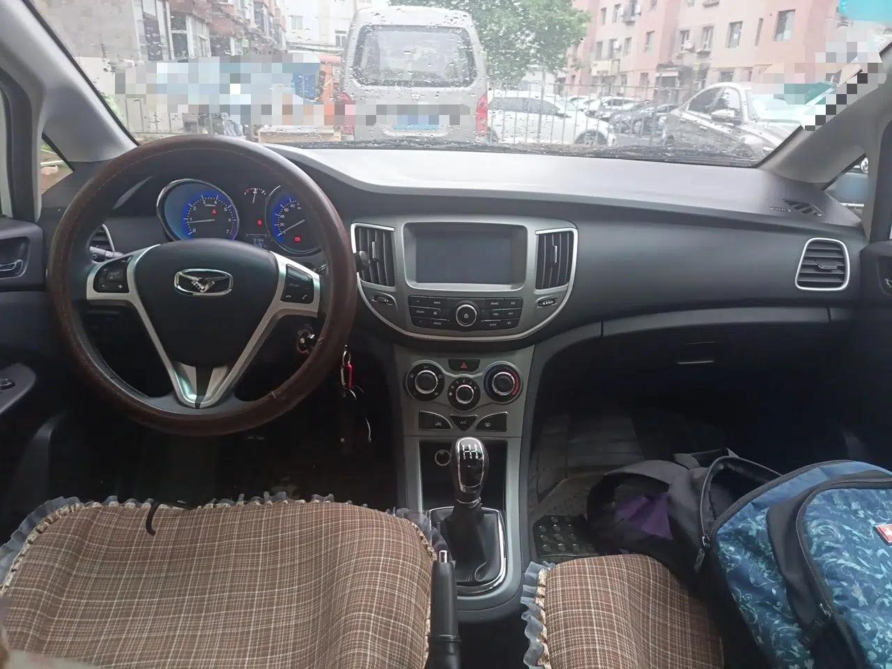 Cowin C3 2015 1.5L Manual Gold Diamond Edition — миниатюра 9
