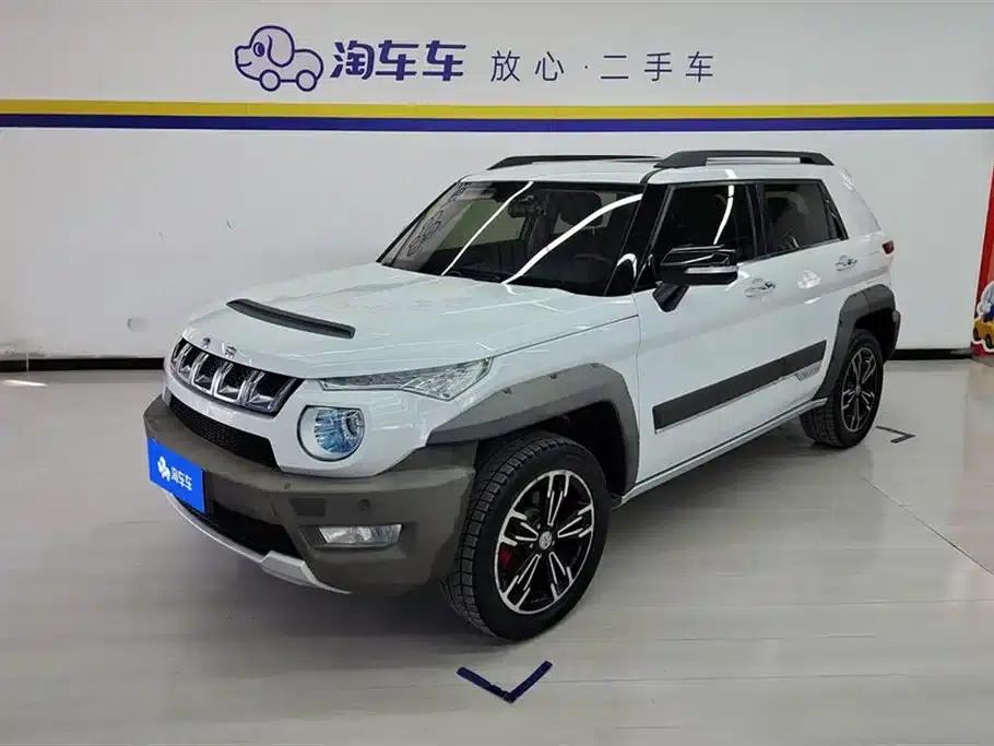 Beijing BJ20 2018 1.5T CVT Luxury Edition — миниатюра 1