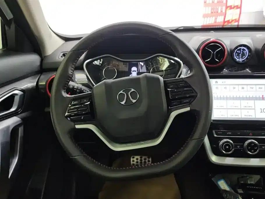 Beijing BJ20 2018 1.5T CVT Luxury Edition — миниатюра 15
