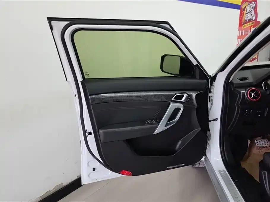 Beijing BJ20 2018 1.5T CVT Luxury Edition — миниатюра 7