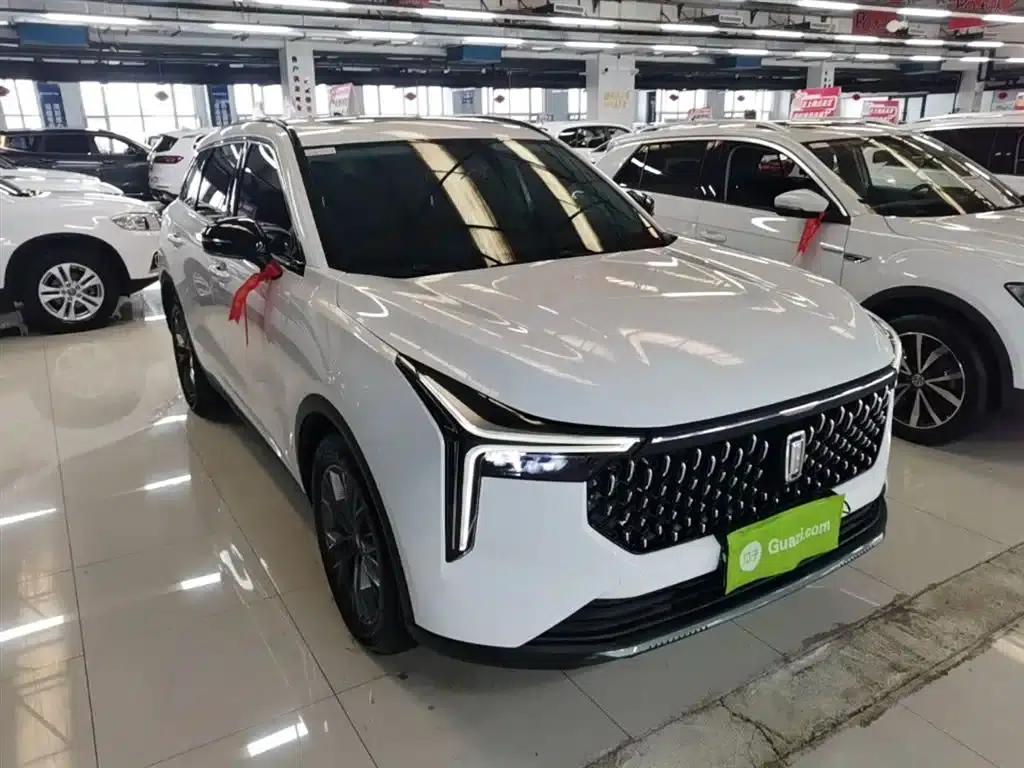 Bestune T55 2023 1.5T Automatic Leap Forward Edition — миниатюра 4