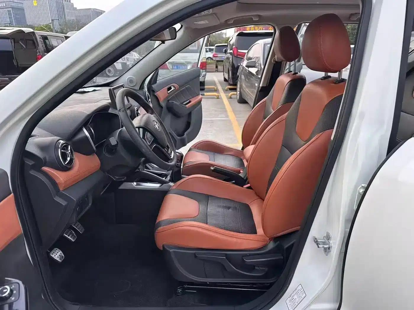 2016 Senova X35 1.5L Manual Deluxe Edition — миниатюра 4