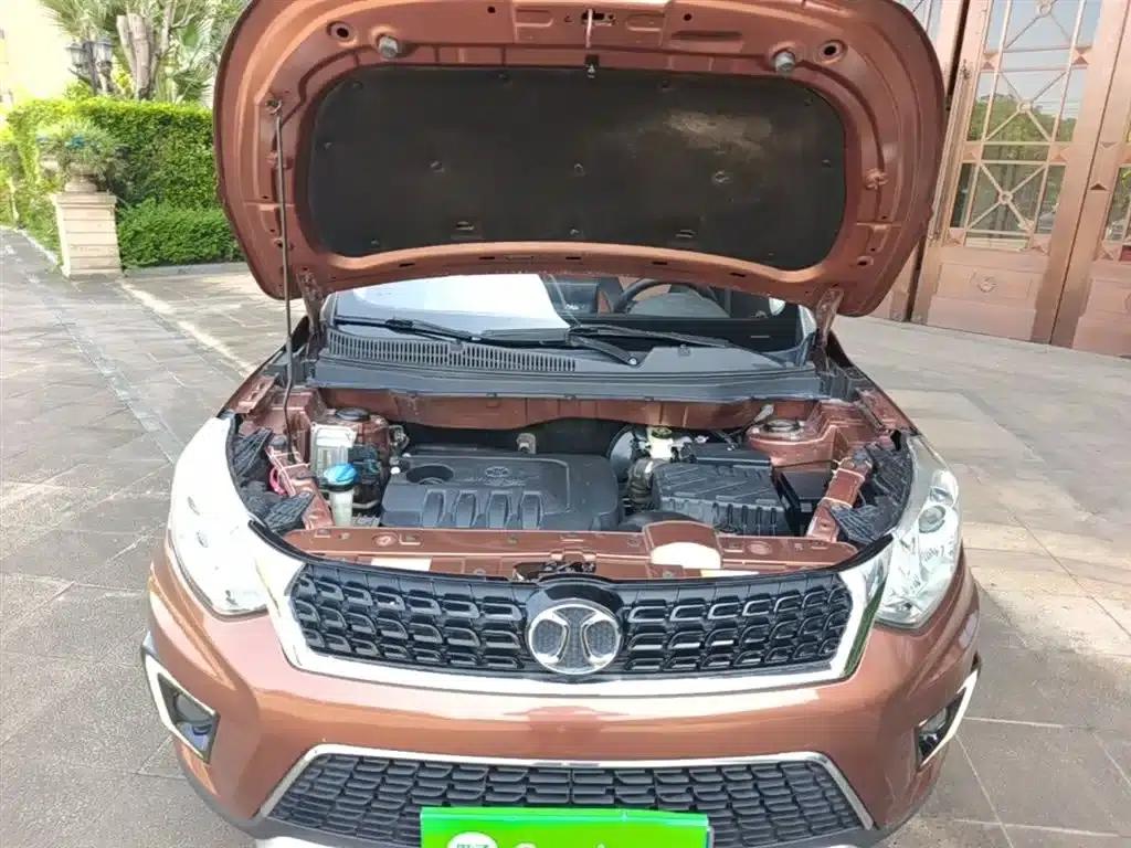 2016 Senova X35 1.5L Automatic Deluxe Edition — миниатюра 20