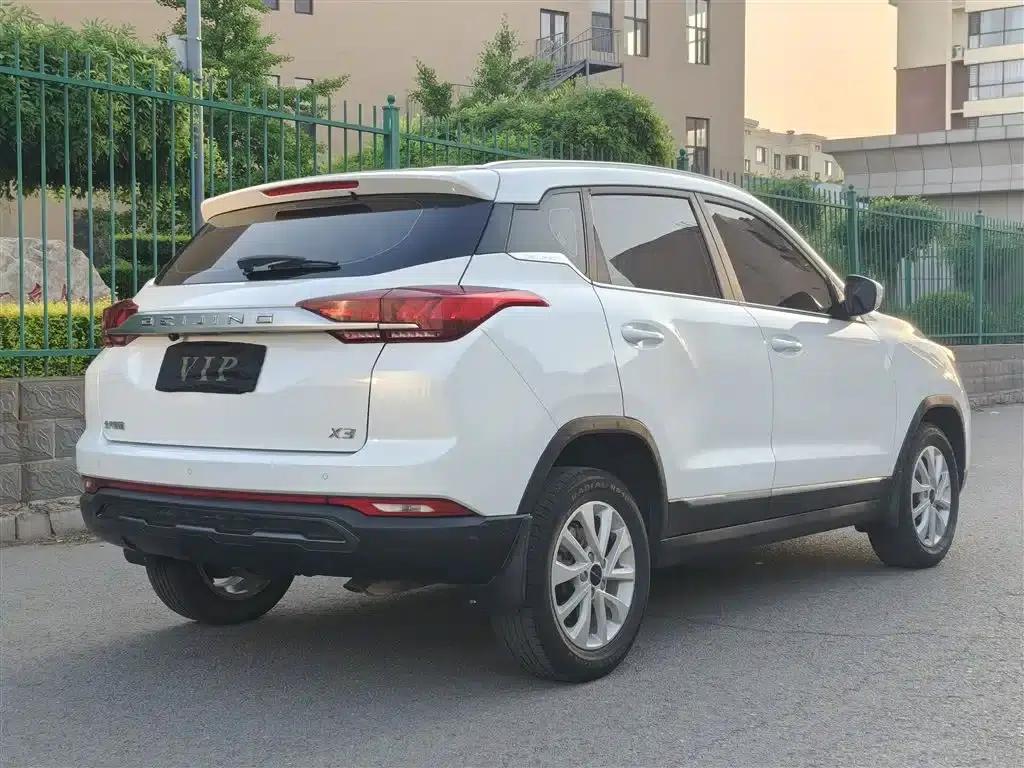 Beijing X3 2019 1.5L Manual Glory Edition — миниатюра 9
