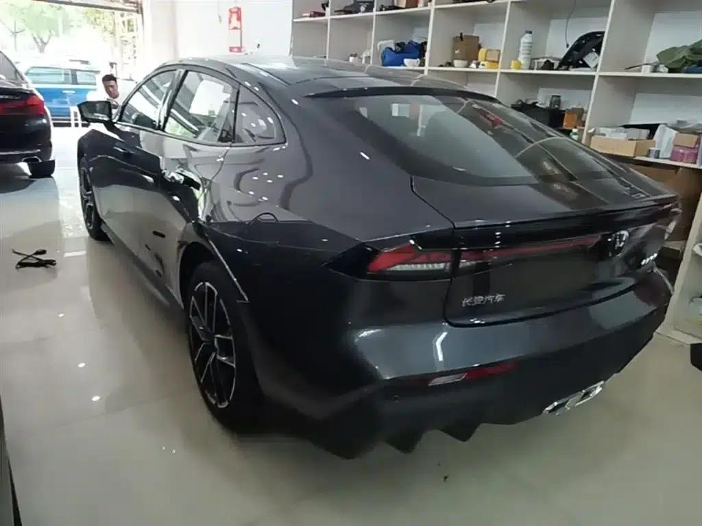 Changan UNI-V Smart Electric iDD 2024 Model Blue Whale Smart Electric iDD 136km Premium Edition — миниатюра 5