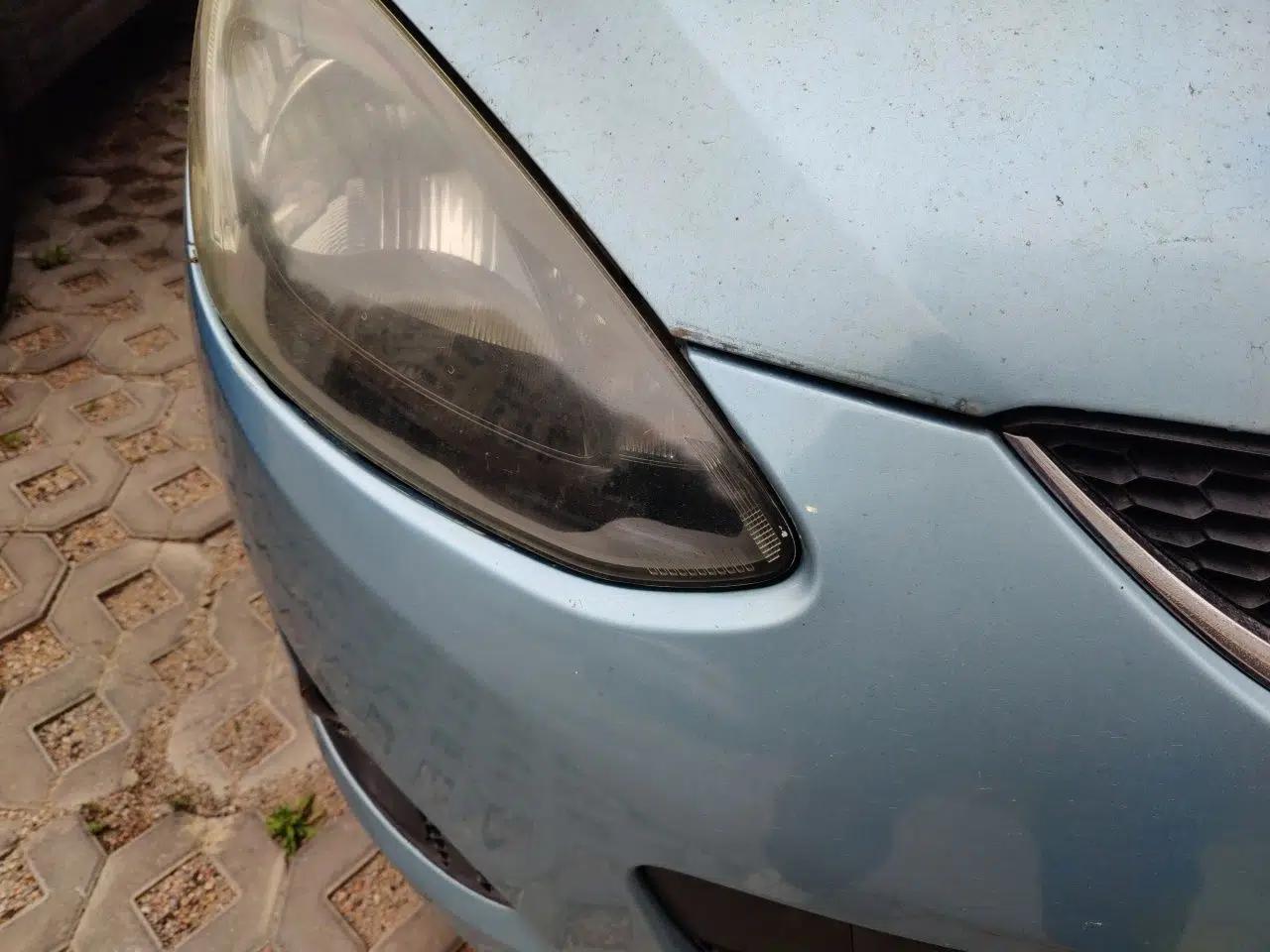 Mazda 2 2008 1.3L Automatic Standard Edition — миниатюра 7