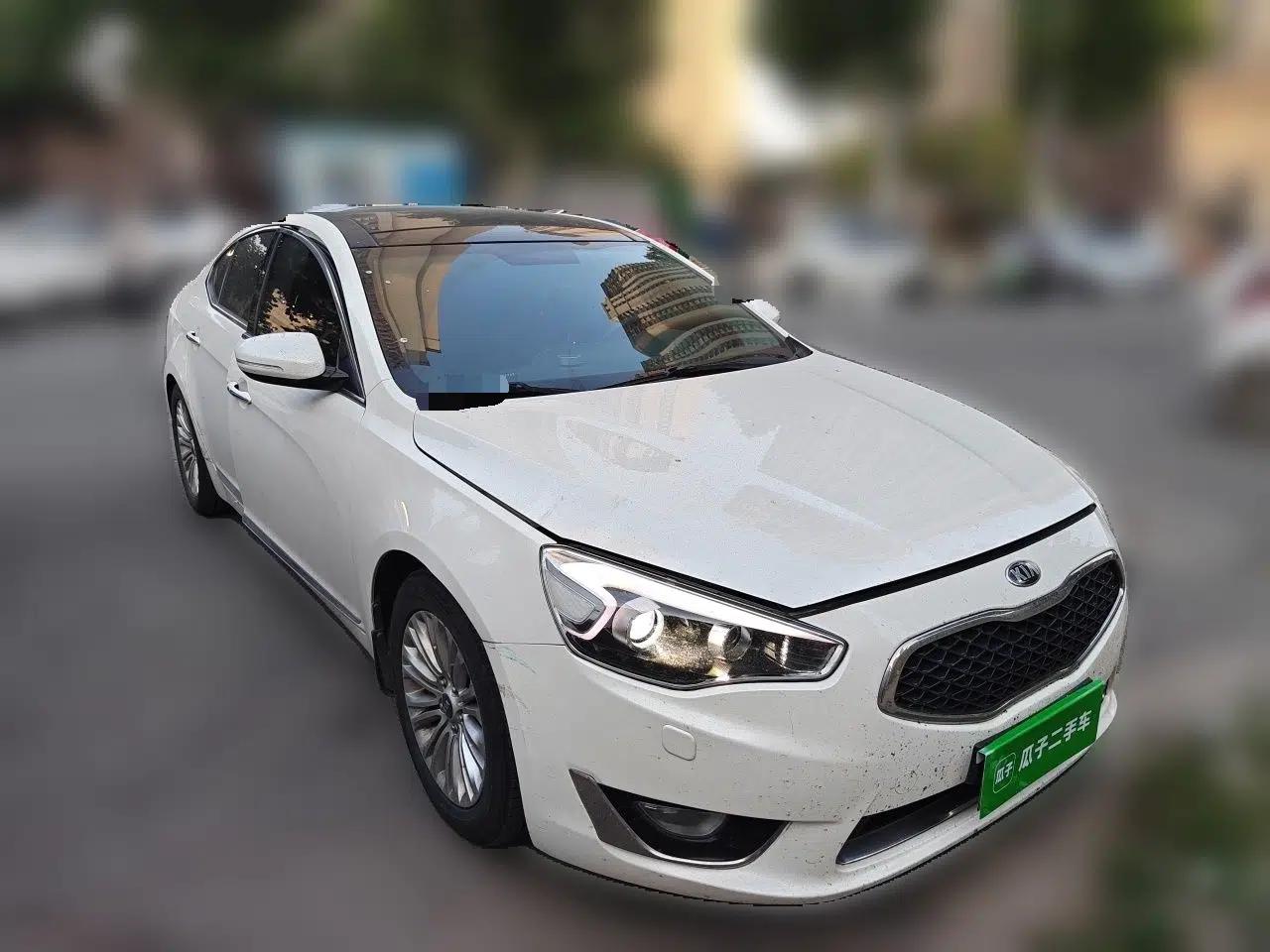 Kia Cadenza 2013 2.4L Elite Model China IV Standard — миниатюра 3