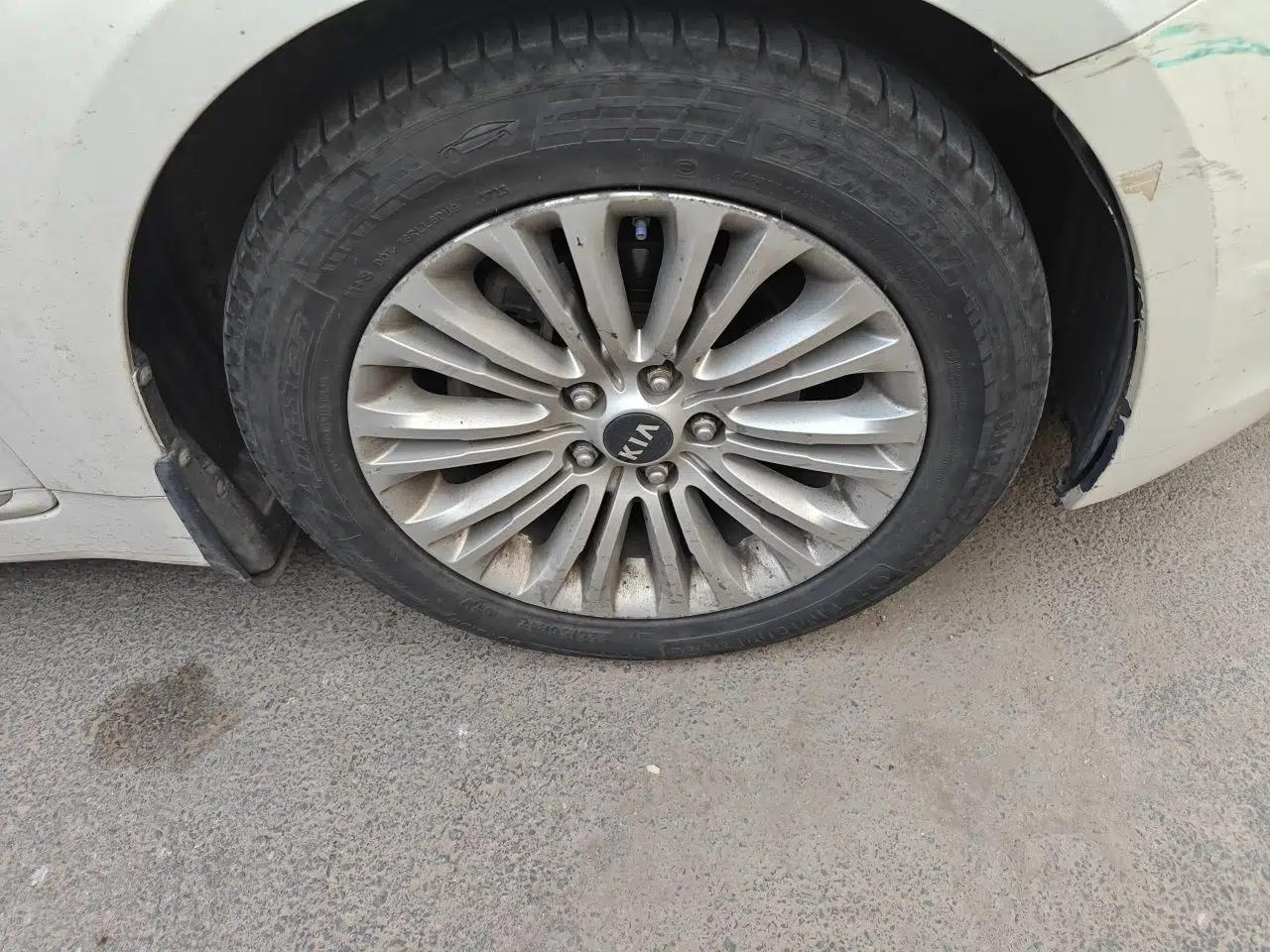 Kia Cadenza 2013 2.4L Elite Model China IV Standard — миниатюра 8