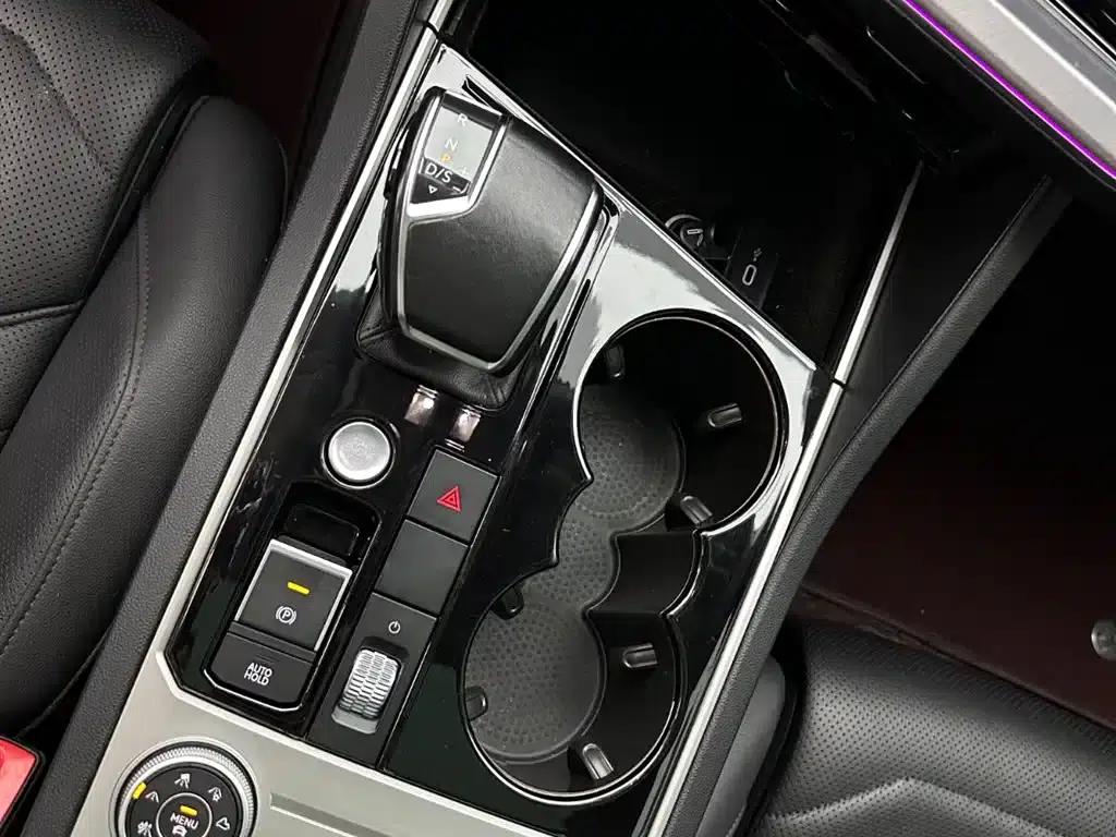 Touareg eHybrid 2021 — миниатюра 11