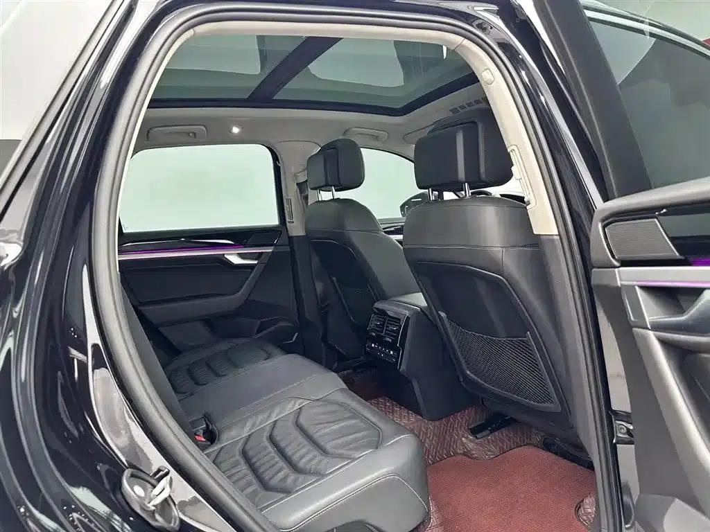 Touareg eHybrid 2021 — миниатюра 19