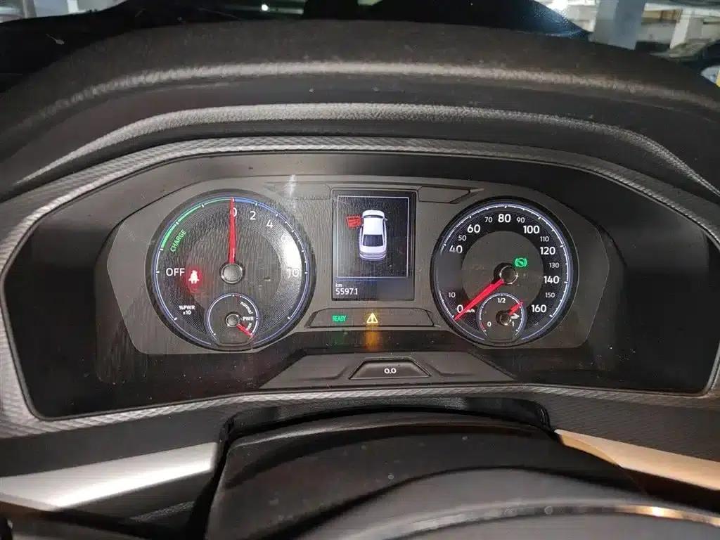 2019 Volkswagen Lavida EV Premium Edition — миниатюра 4