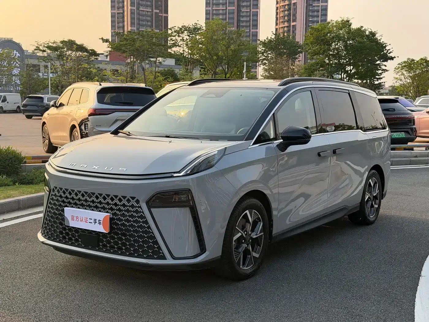 Maxus G70 2024 2.0T Automatic Flagship Edition 7-Seater — миниатюра 1