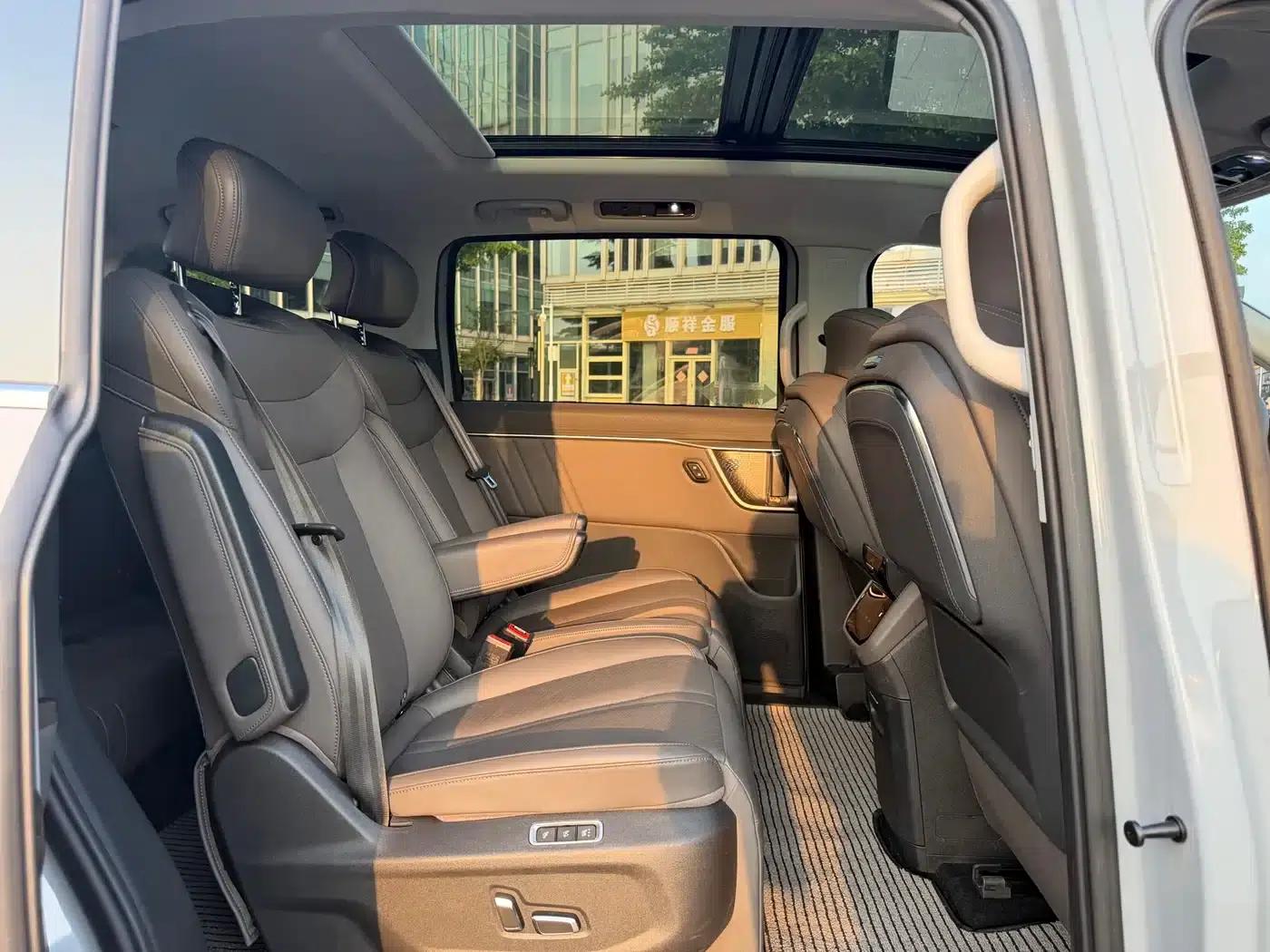 Maxus G70 2024 2.0T Automatic Flagship Edition 7-Seater — миниатюра 10