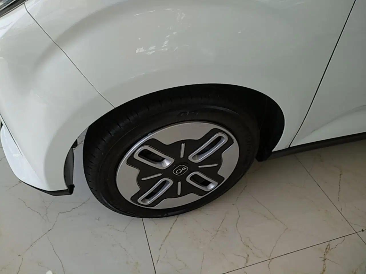 Chery QQ Domi 2025 Model 305km Comfort Edition — миниатюра 10