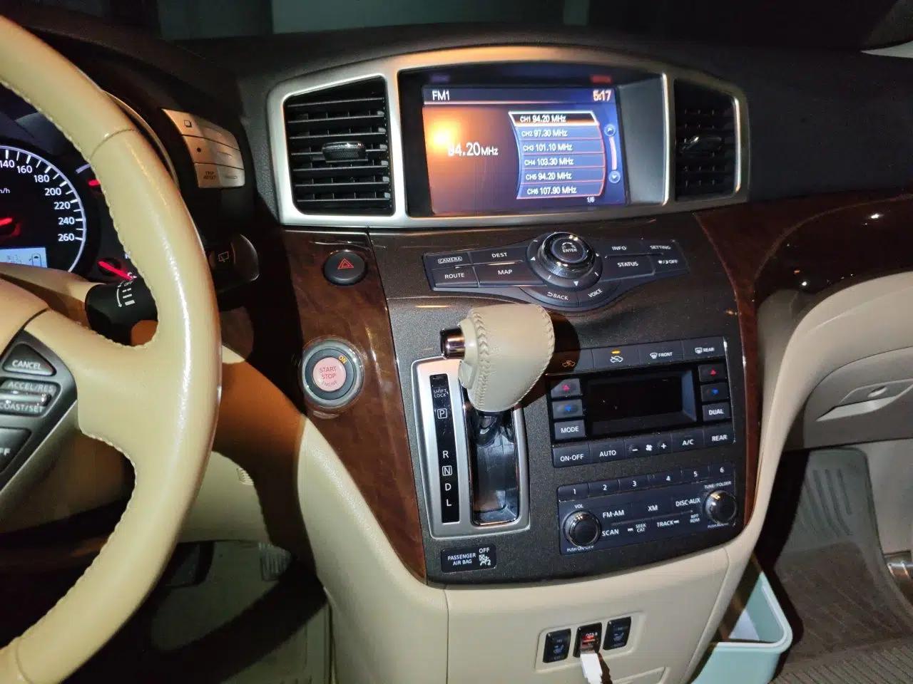 Nissan Quest 2015 3.5L SL — миниатюра 13