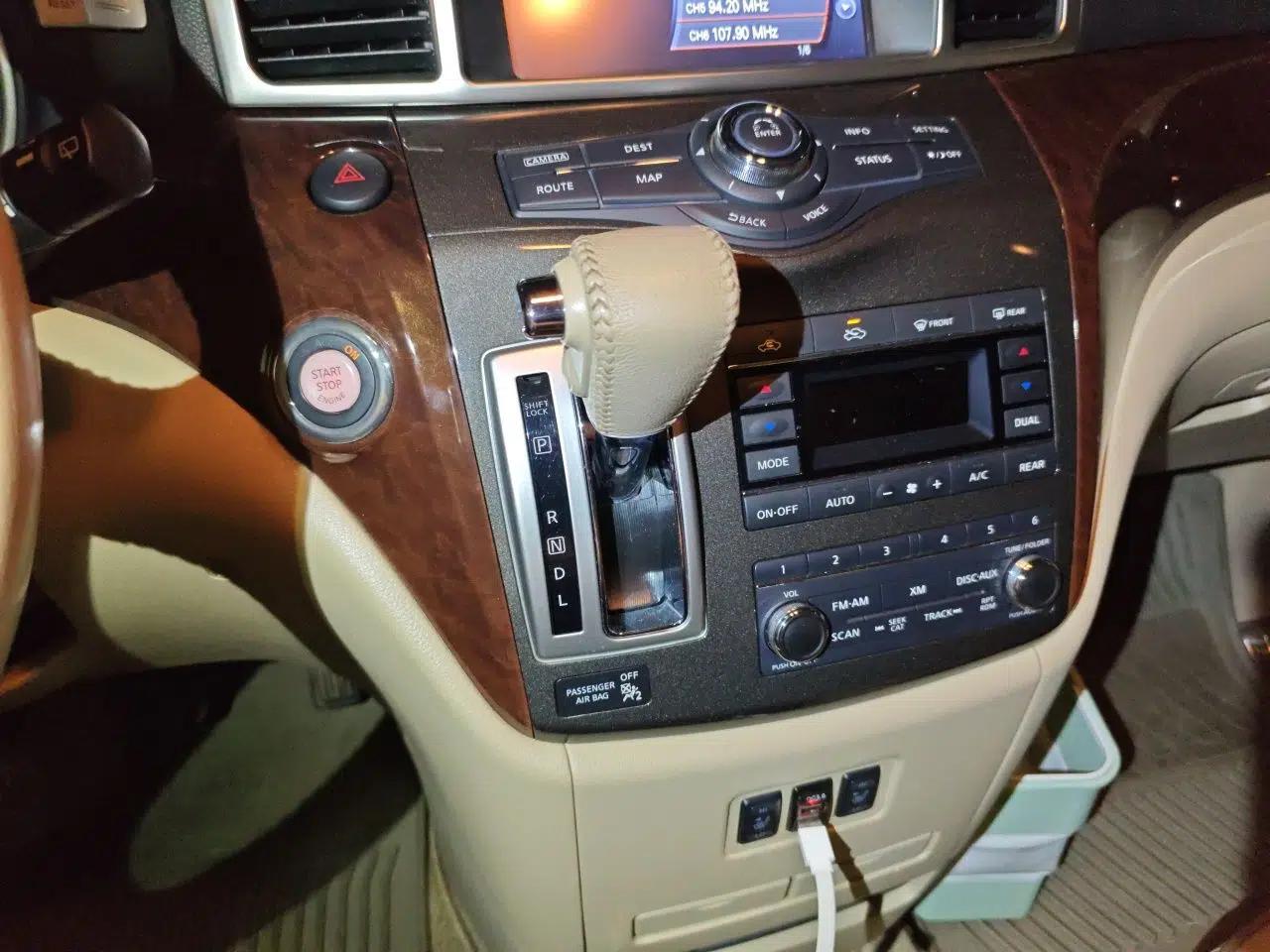 Nissan Quest 2015 3.5L SL — миниатюра 14