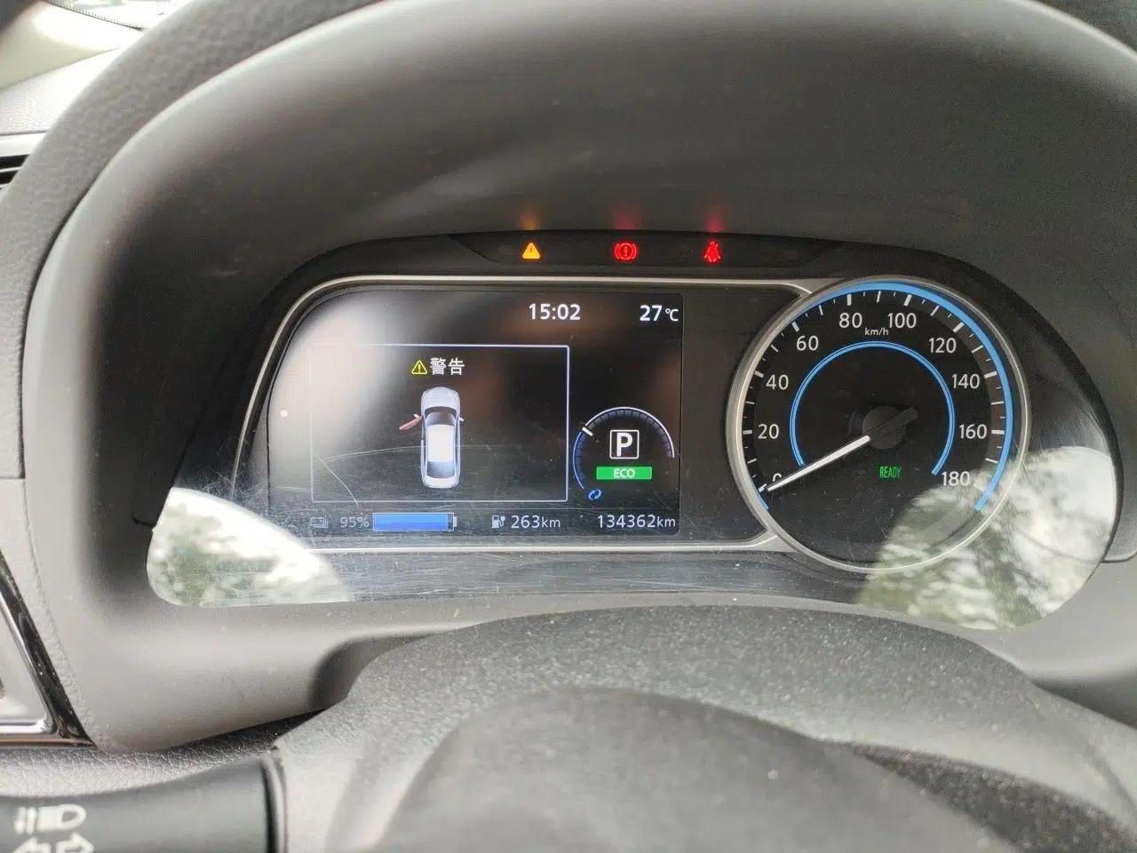 Nissan Sylphy EV 2018 Smart Edition — миниатюра 11