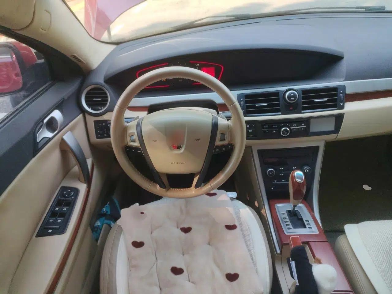 Roewe 550 2012 550 1.8L Automatic Value Edition — миниатюра 10