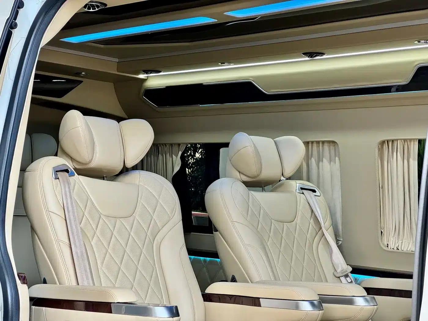 2022 HIACE 3.5L Automatic — миниатюра 9