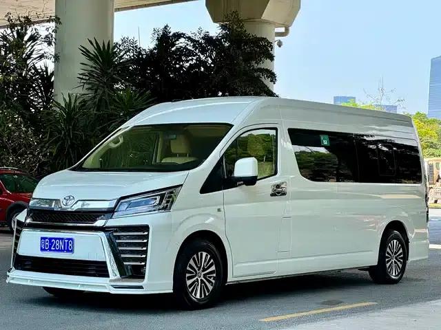 2022 HIACE 3.5L Automatic