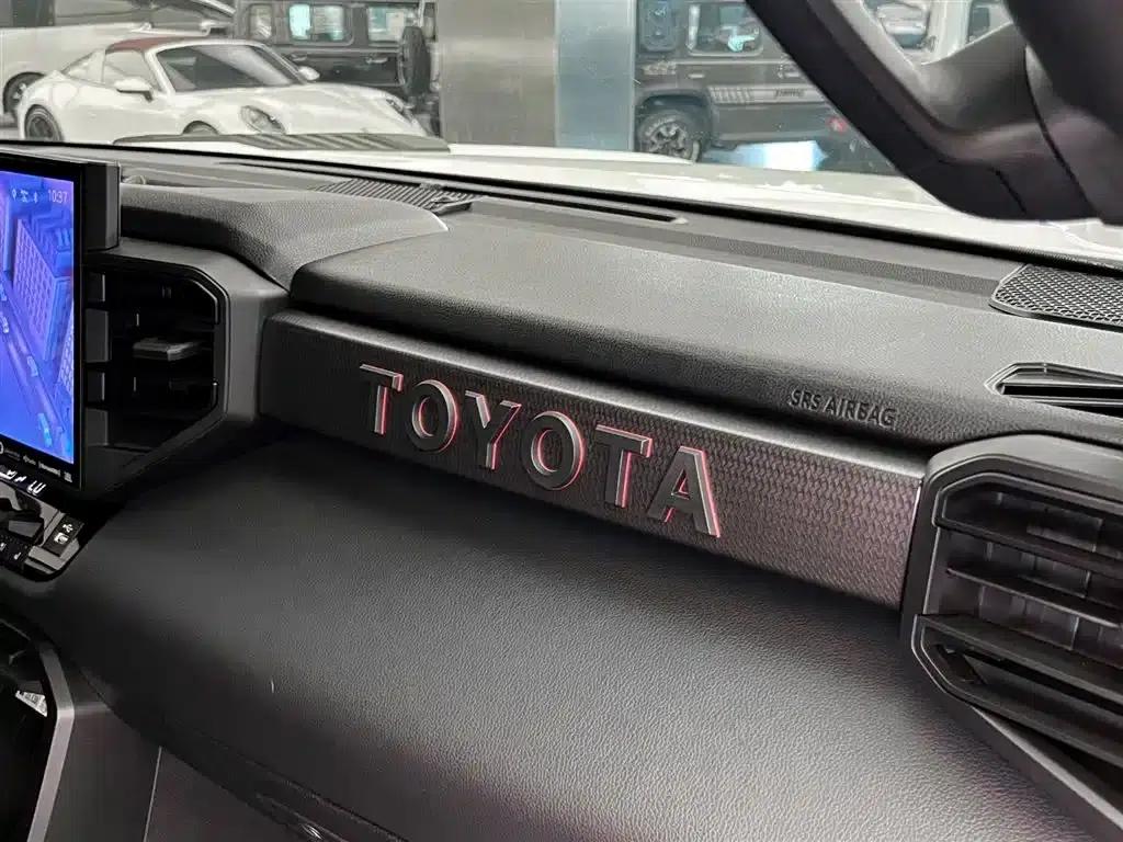 2024 Sequoia 3.5T TRD US Spec — миниатюра 13
