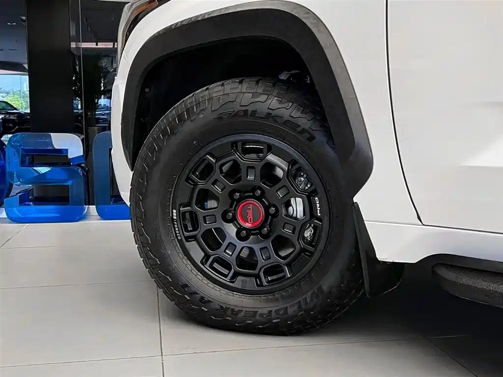 2024 Sequoia 3.5T TRD US Spec — миниатюра 15