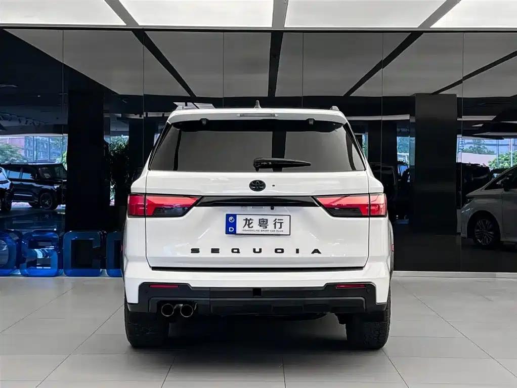 2024 Sequoia 3.5T TRD US Spec — миниатюра 5