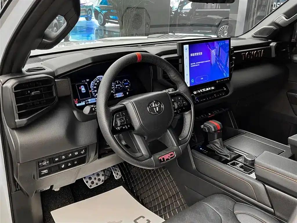 2024 Sequoia 3.5T TRD US Spec — миниатюра 6