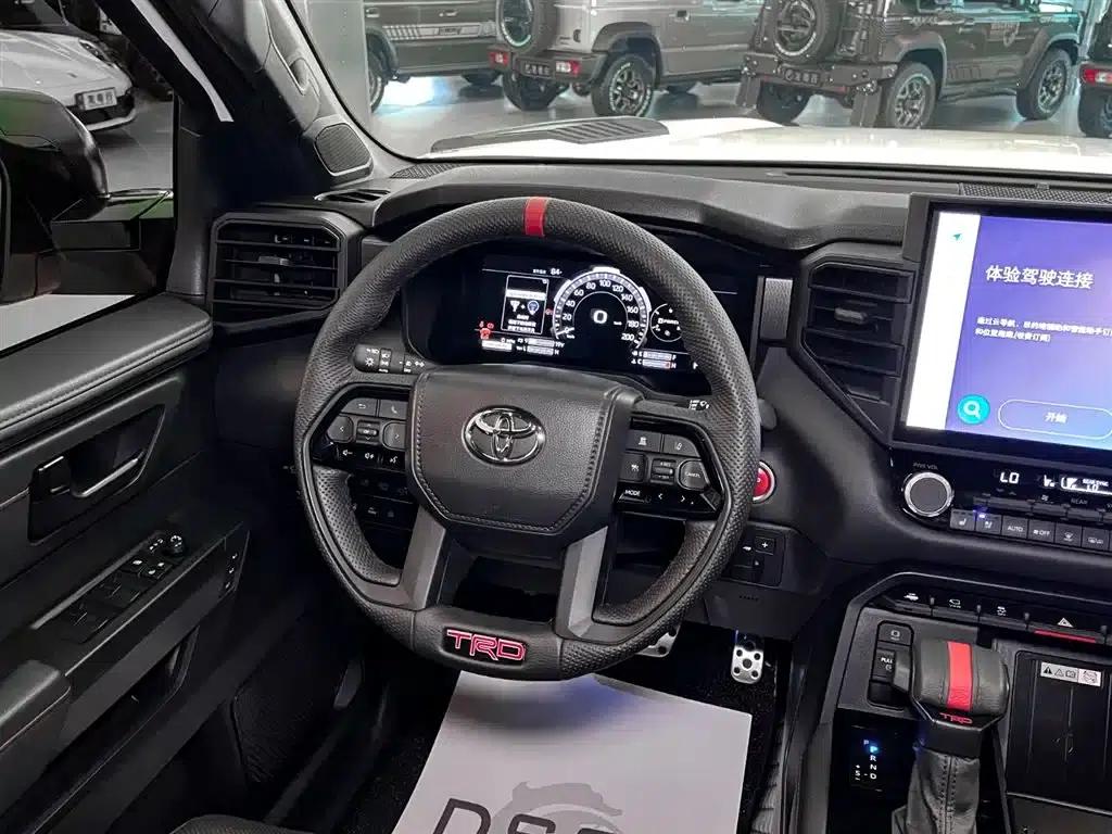 2024 Sequoia 3.5T TRD US Spec — миниатюра 9
