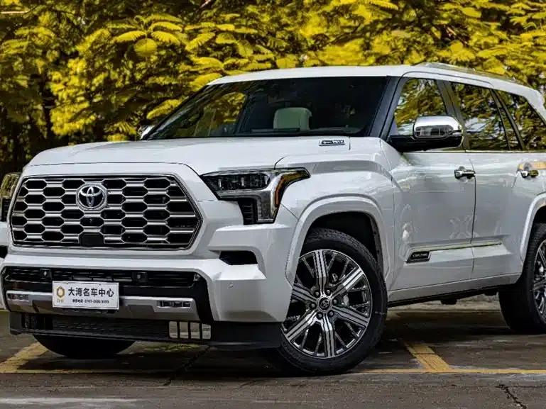 Sequoia 2025 3.5L Top Edition — миниатюра 1