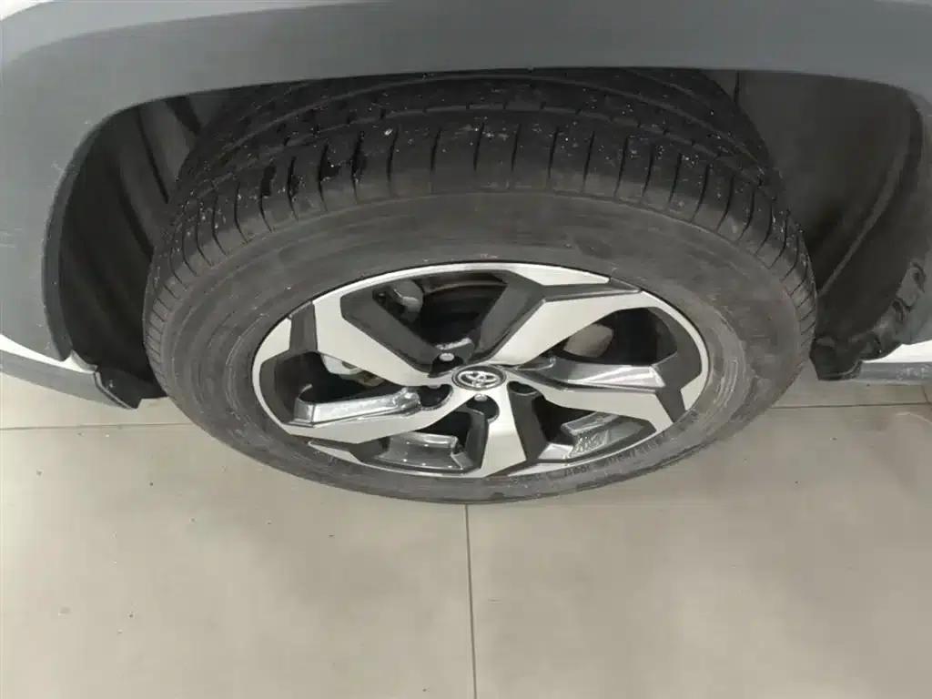 RAV4 Hybrid E+ 2021 2.5L 2WD Elite Pro — миниатюра 22