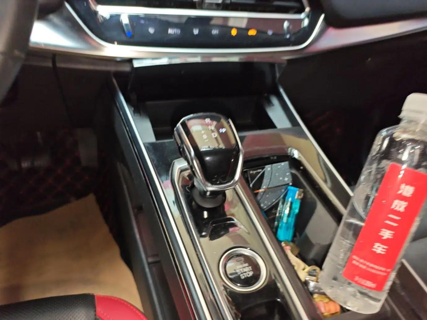 SOL X8 2021 300T DCT Prestige Smart Connectivity Edition 5-seater — миниатюра 16