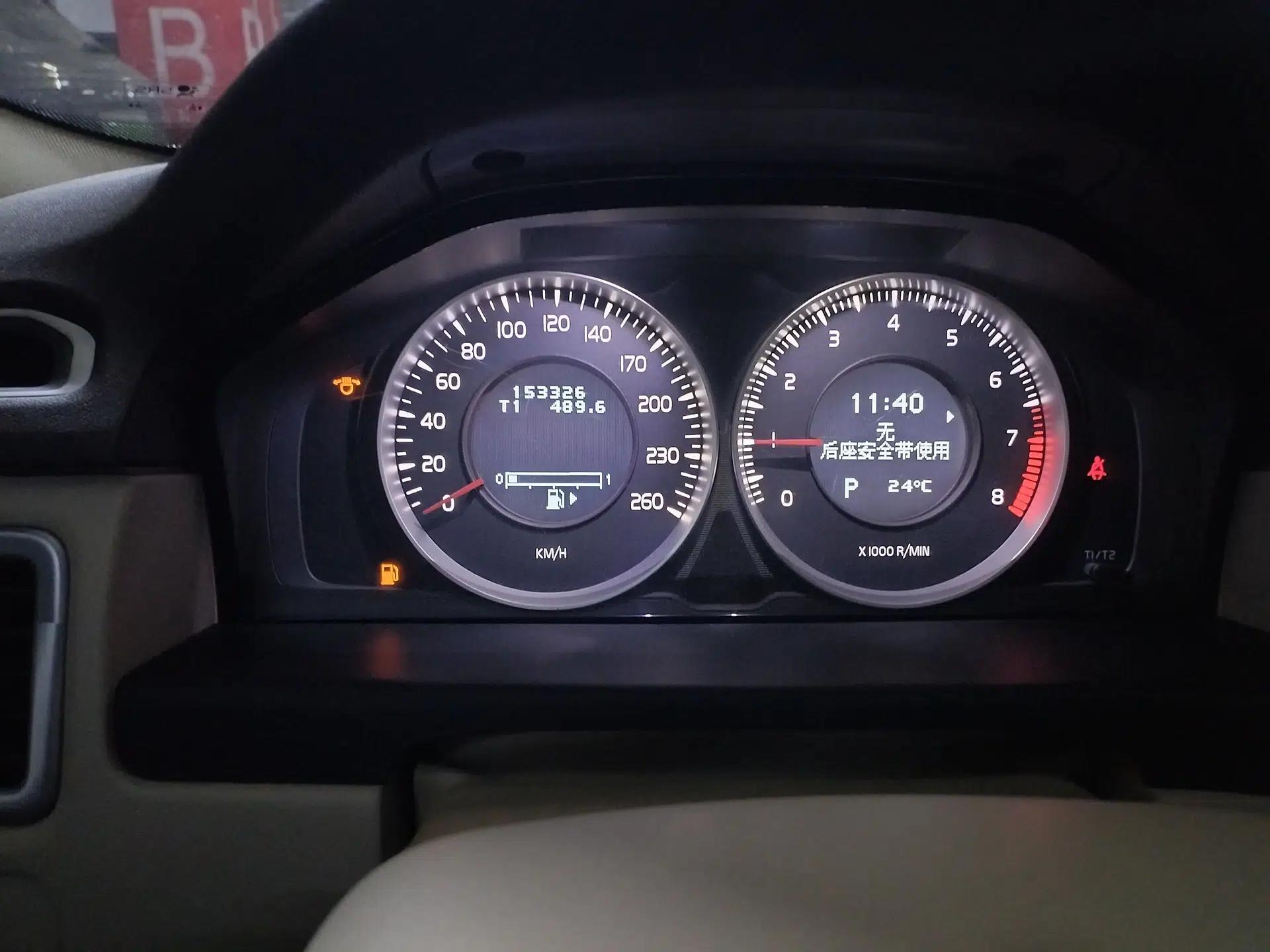 Volvo S80L 2012 2.0T T5 Luxury Edition — миниатюра 11