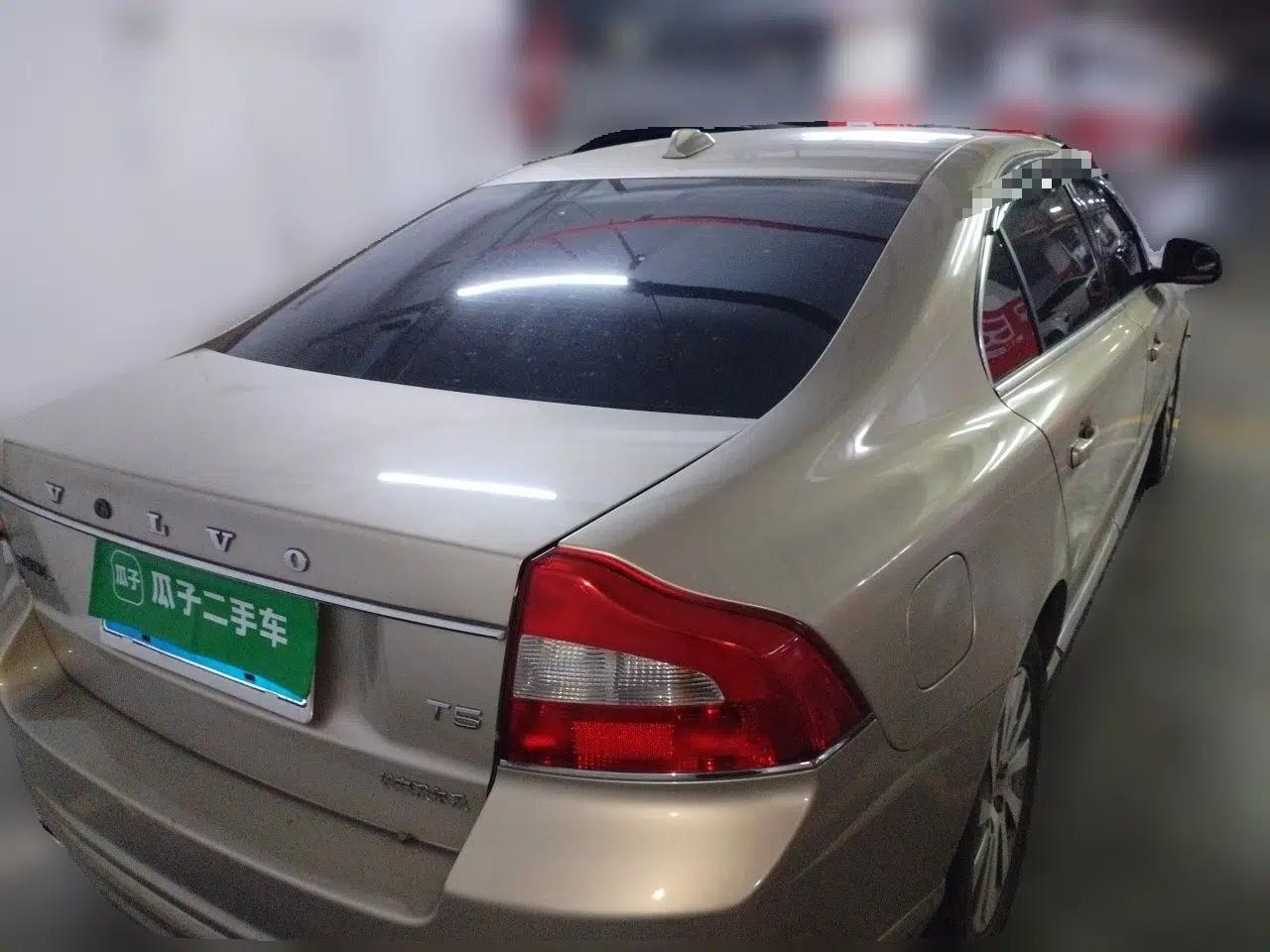 Volvo S80L 2012 2.0T T5 Luxury Edition — миниатюра 6
