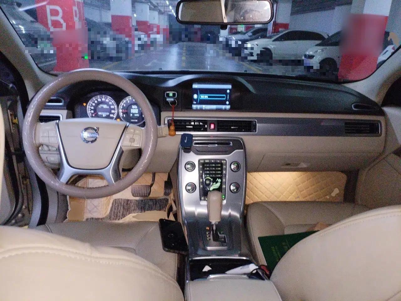 Volvo S80L 2012 2.0T T5 Luxury Edition — миниатюра 9
