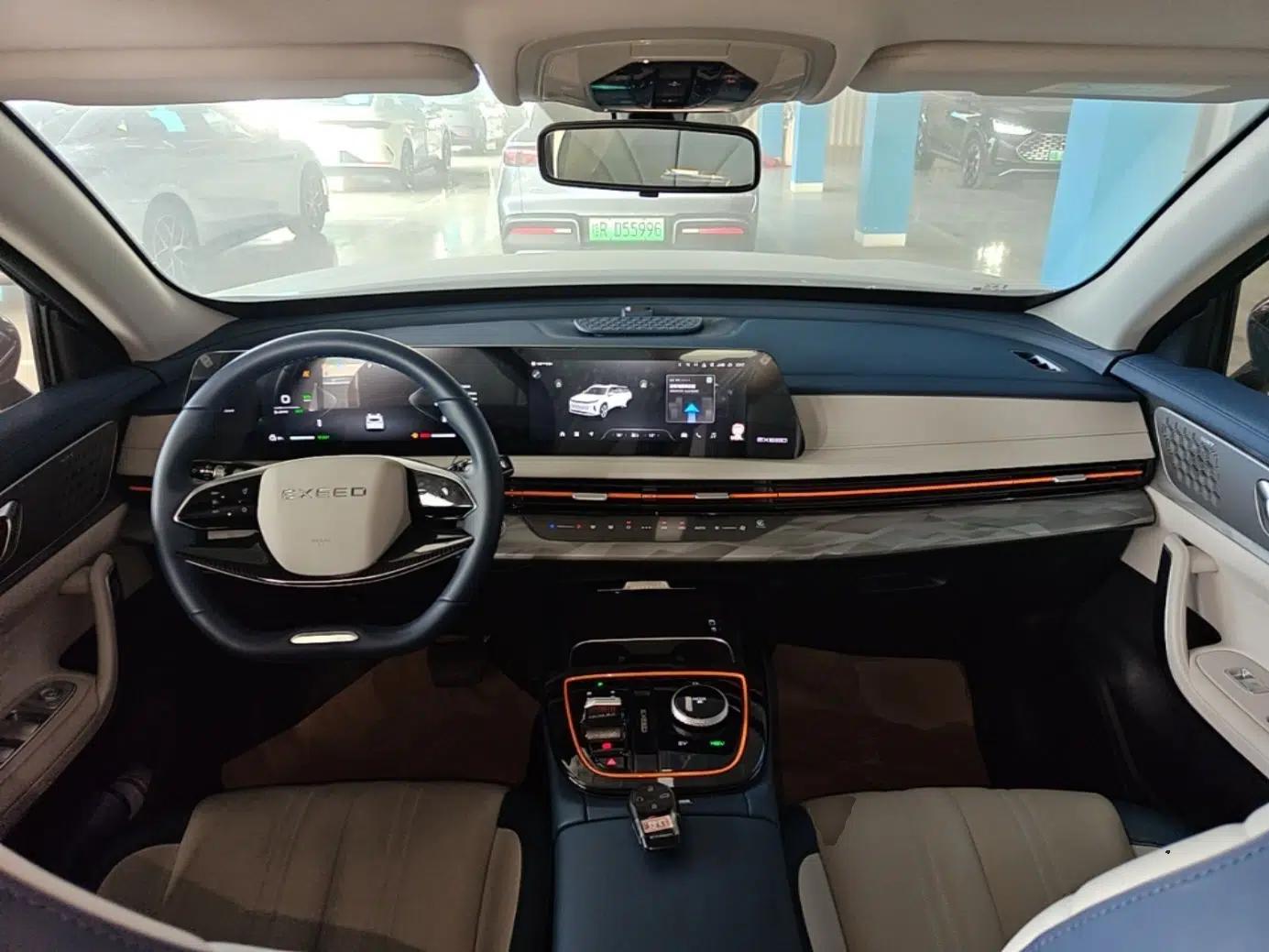 EXEED Zhuifeng C-DM 2024 C-DM 1.5TCI 105KM Enjoyment Edition — миниатюра 17