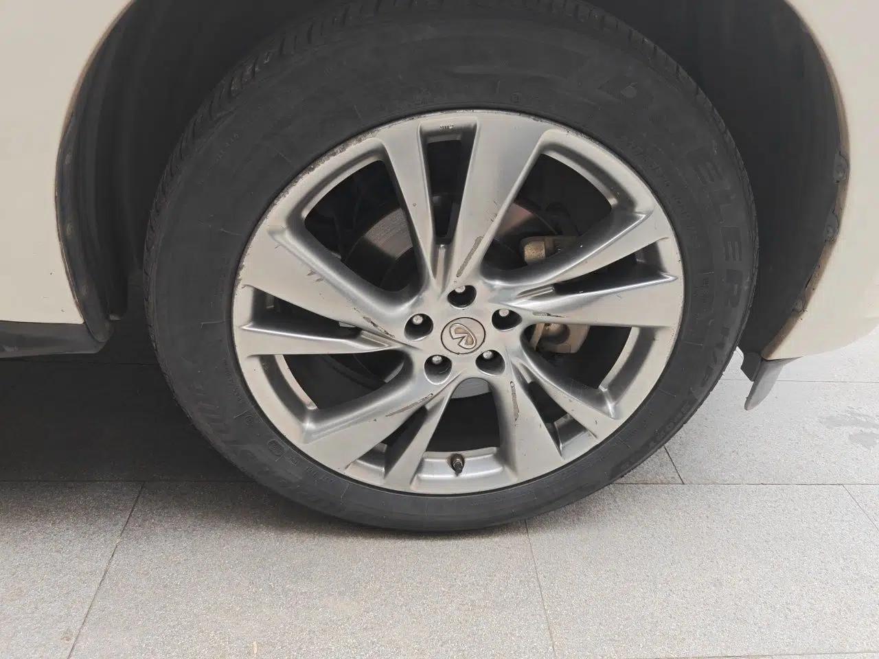 Infiniti JX 2013 JX35 4x4 All-Terrain Edition — миниатюра 8
