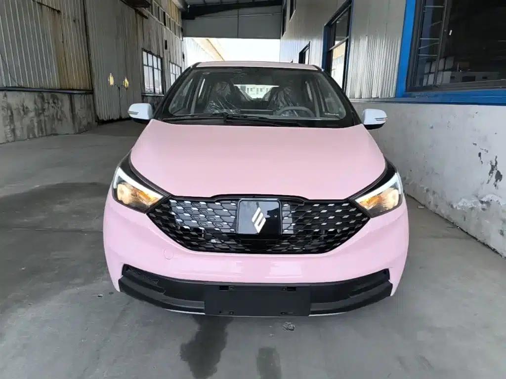 Yizhi EV3 2025 Plus 330KM Comfort Model — миниатюра 3