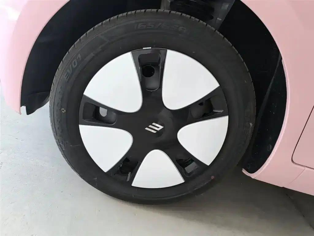 Yizhi EV3 2025 Plus 330KM Comfort Model — миниатюра 23