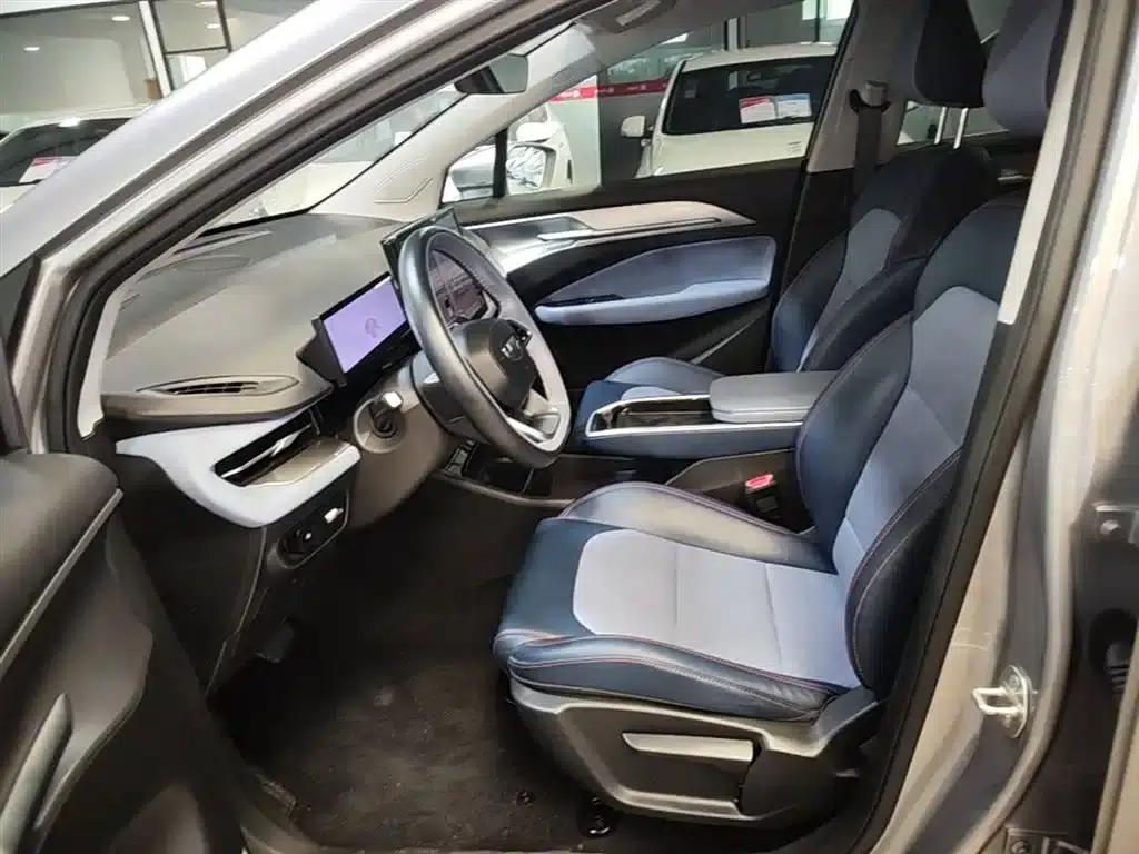 Geely Geometry M6 2022 450 New Smart Edition — миниатюра 15