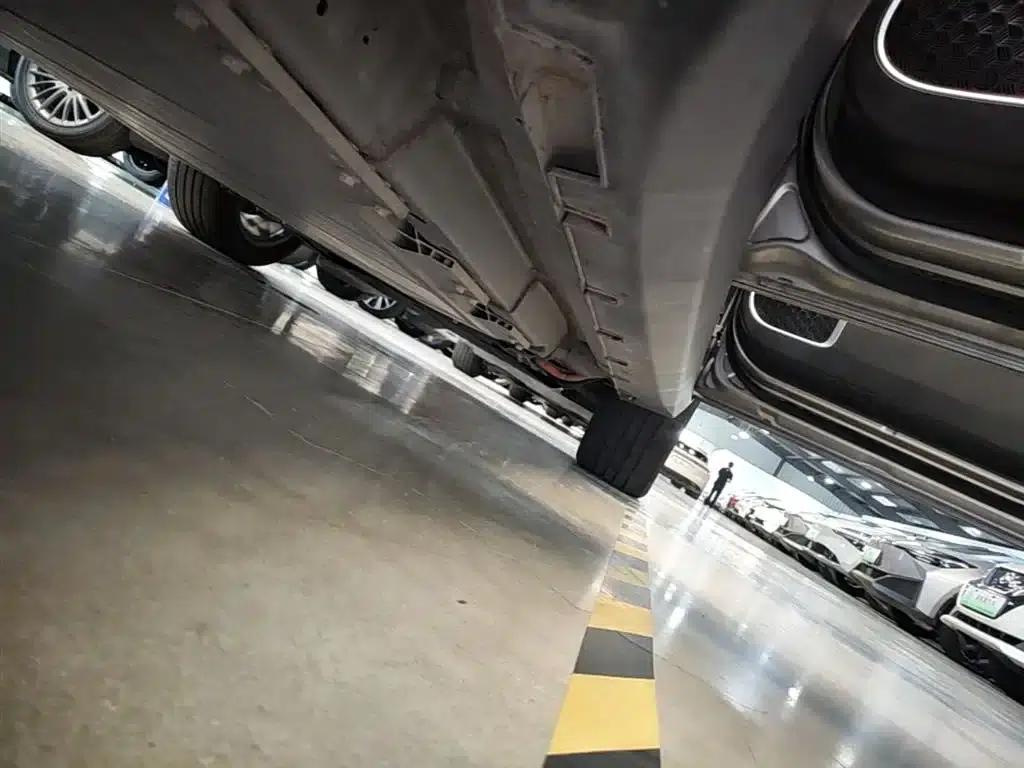 Geely Geometry M6 2022 450 New Smart Edition — миниатюра 21