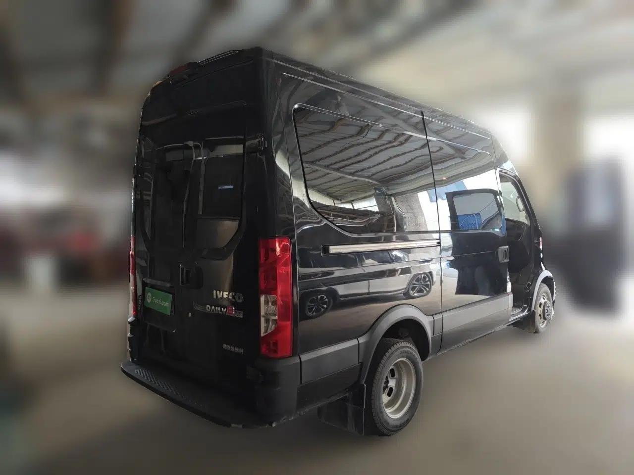Iveco Eurocargo 2020 3.0T Automatic Chao Rui Short Wheelbase High-Roof F1C — миниатюра 6