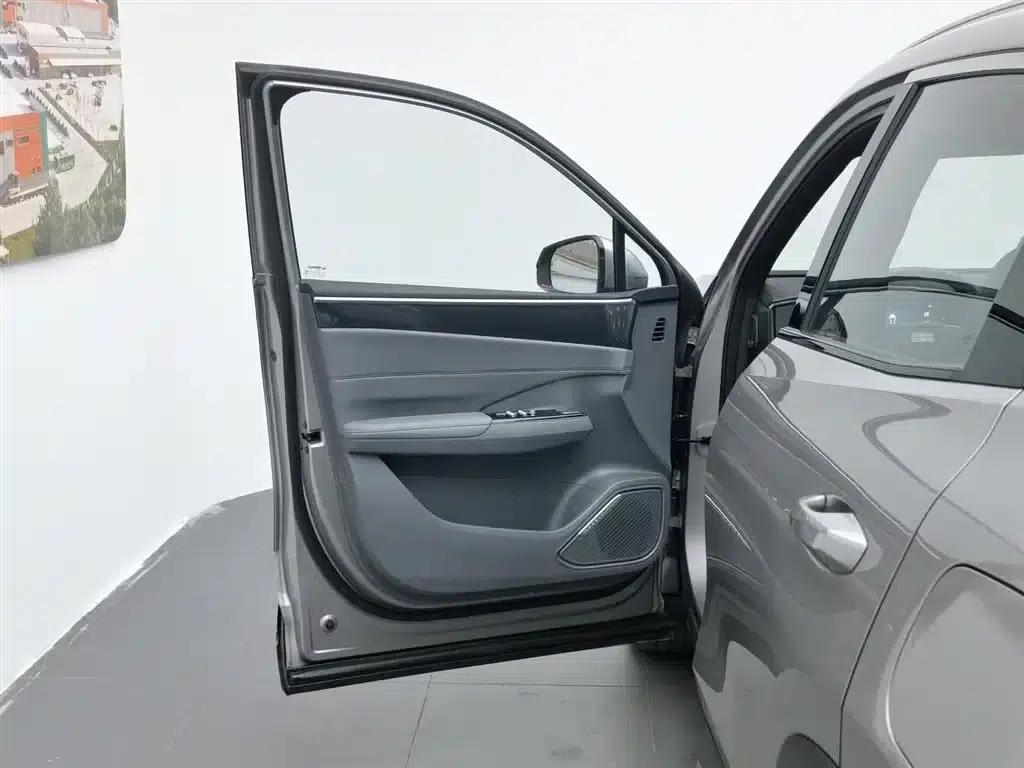 Galaxy L7 2025 EM-i 115km Explorer+ Edition — миниатюра 8