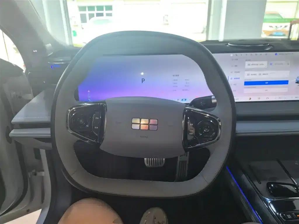 Galaxy E8 2025 Model 700km Long-Range Intelligent Driving Edition — миниатюра 11