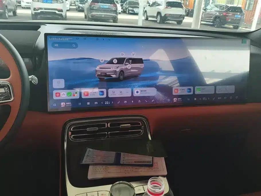 Galaxy M9 2025 230km/h 2WD Explorer Edition — миниатюра 13