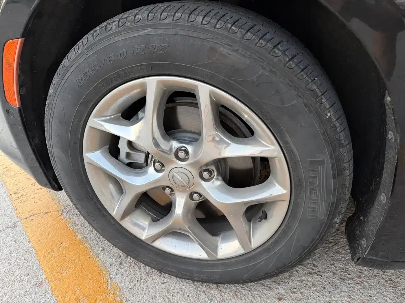 2017 Imported Grand Voyager 3.6L Premium Edition — миниатюра 12