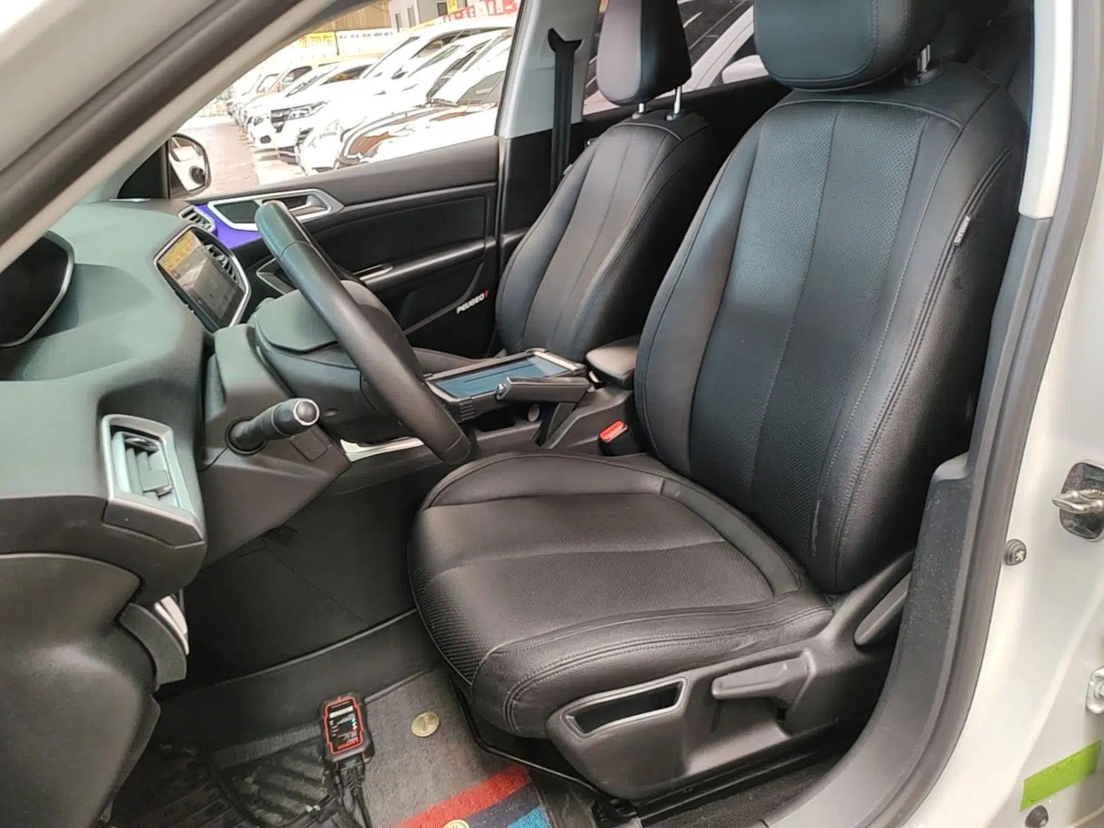 Peugeot 308S 2015 1.2T Automatic Jingchi Edition — миниатюра 17