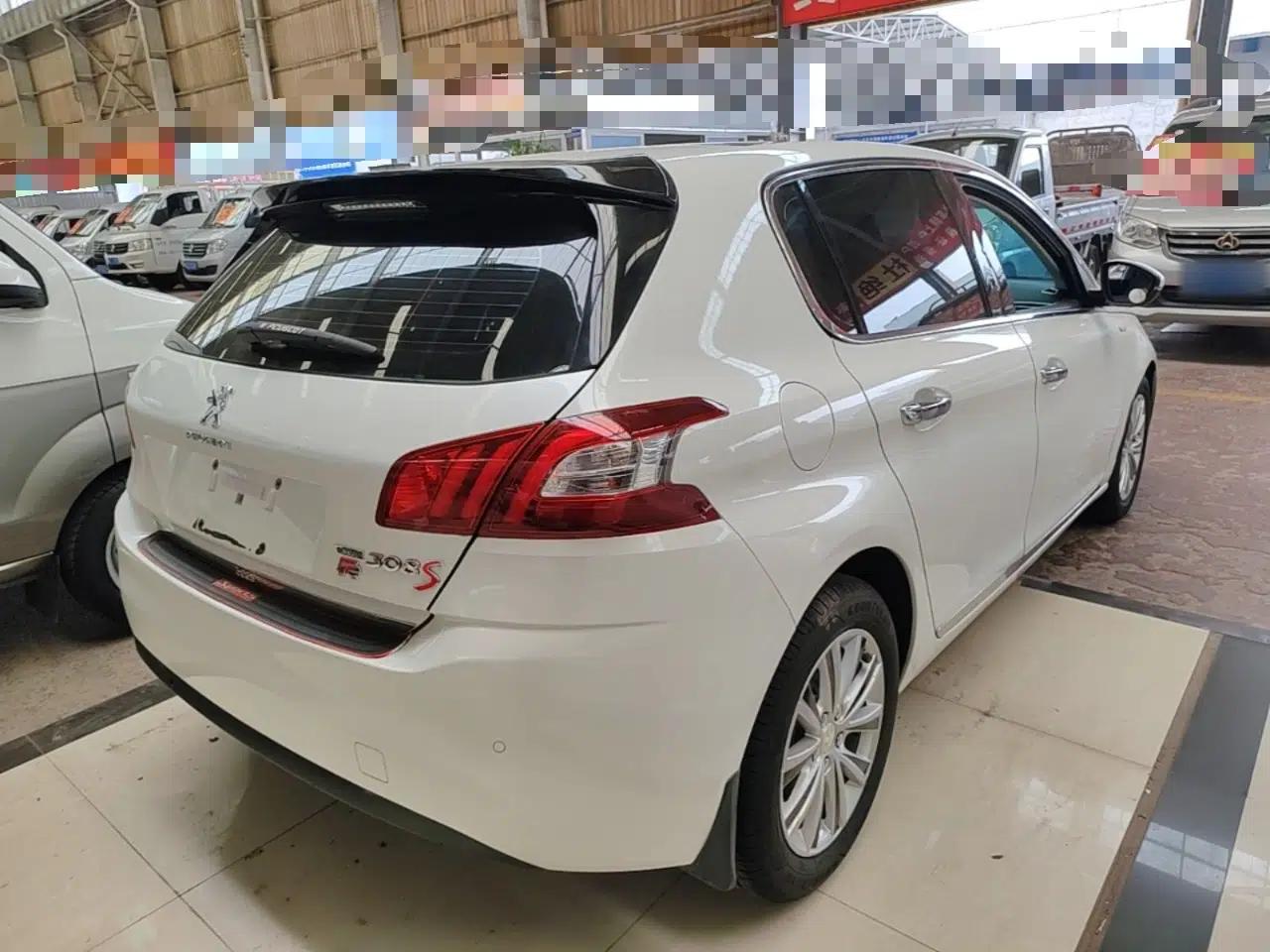 Peugeot 308S 2015 1.2T Automatic Jingchi Edition — миниатюра 6